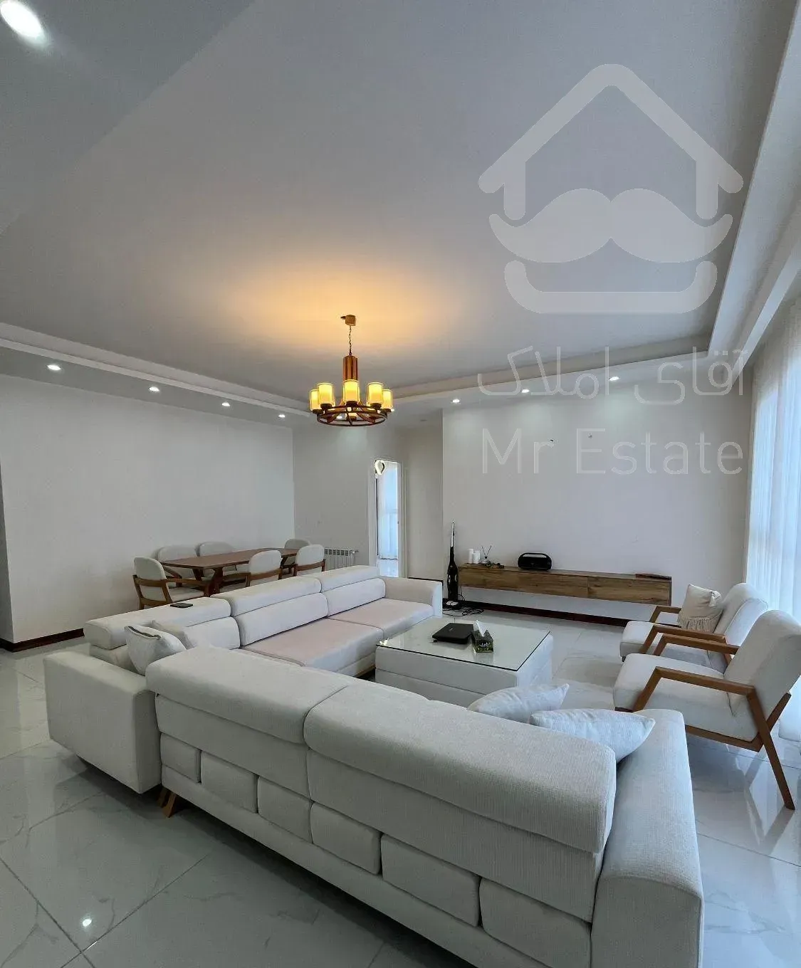 فروش آپارتمان ۹۵ متری فول فرنیش طبقه نهم