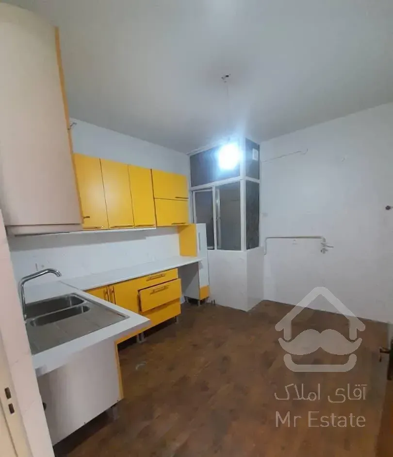 ۱۲۵ متر۲ خوابه طبقه ۲ در سهروردی شمالی