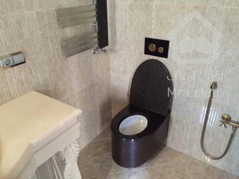 آپارتمان ۲۲۵متری نیاوران مرجان با 30 متر تراس