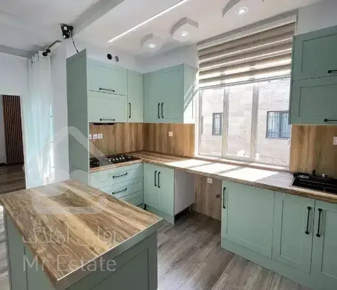 ۷۶ متر / ۲ خواب / فول دیزاین / نور و نقشه عالی