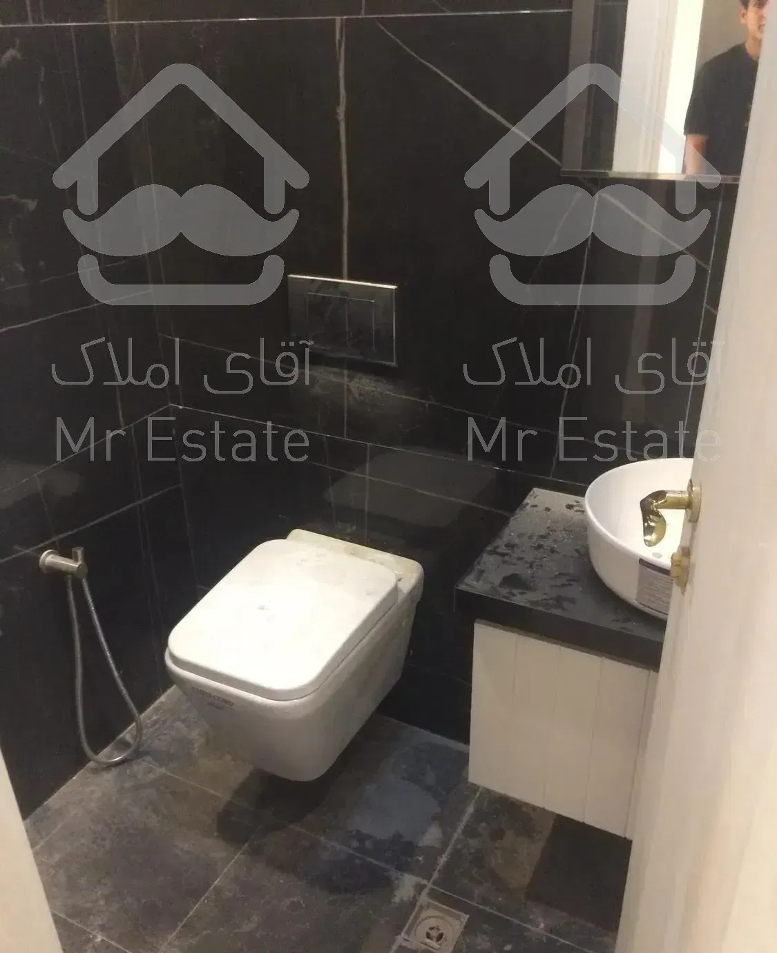 105 متری نوساز