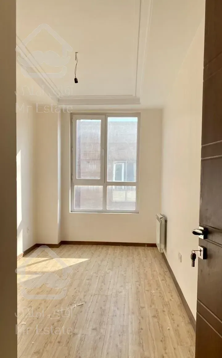 واحد نوساز و شیک در ساختمان منطقه