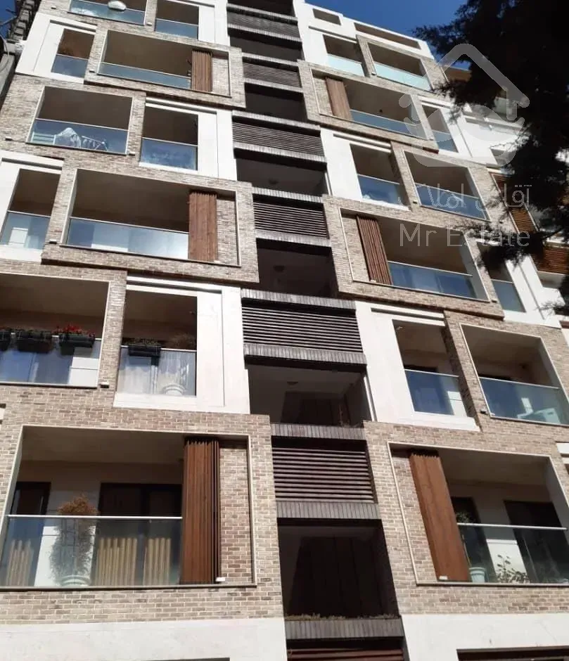 ۱۱۵متر آپادانا،نورگیر،خواب مستر،۴ساله،لابی شیک