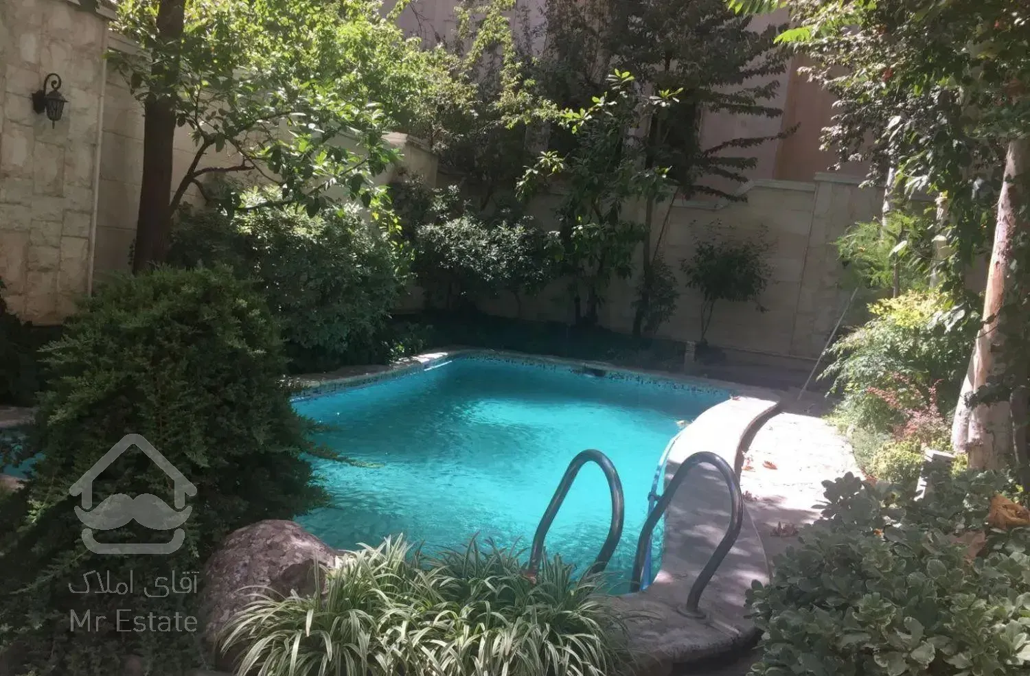 زعفرانیه ۱۳۵ متر ویلایی