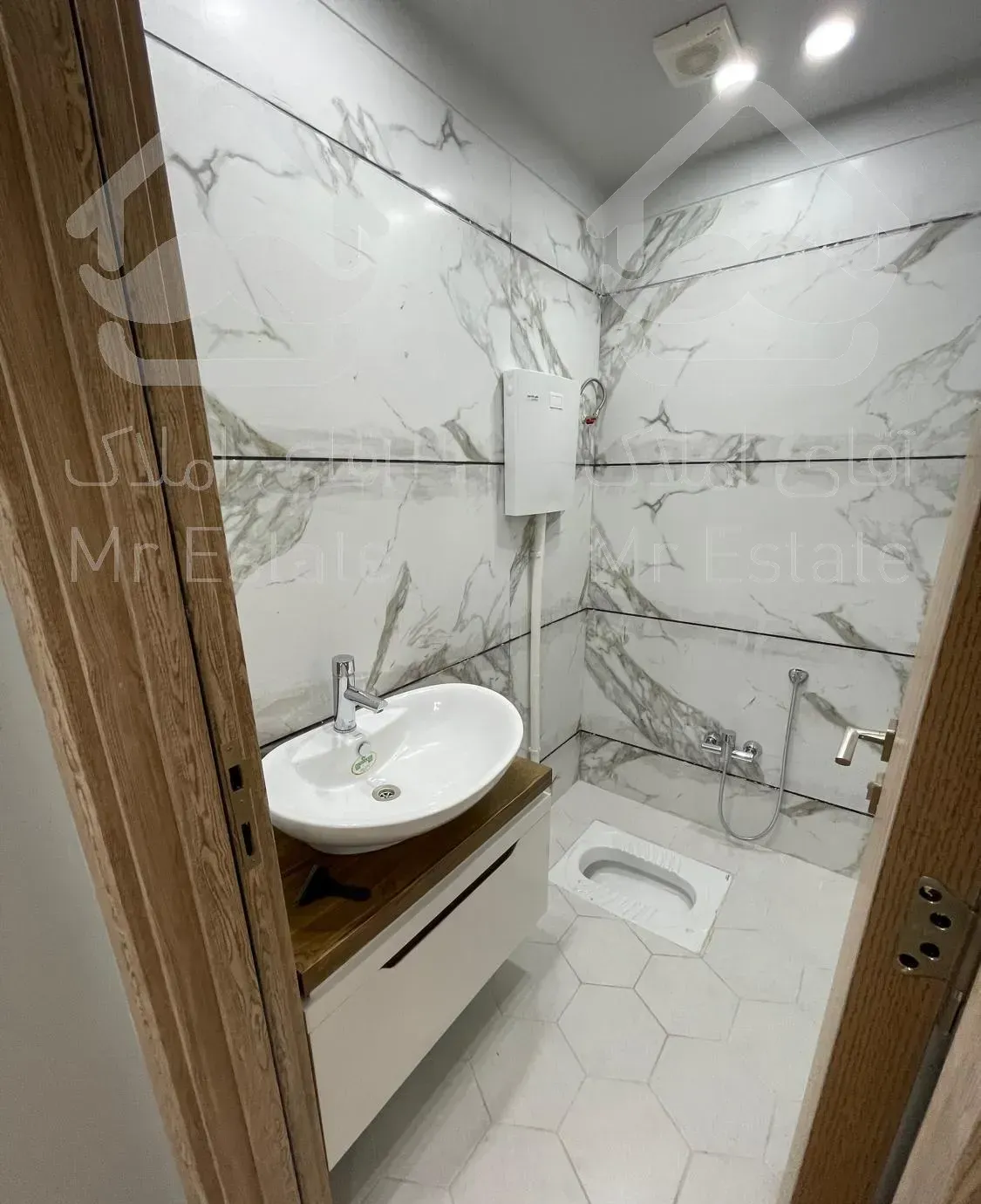 ۱۰۷متری ویوابدی تراس وسیع سعادت آباد