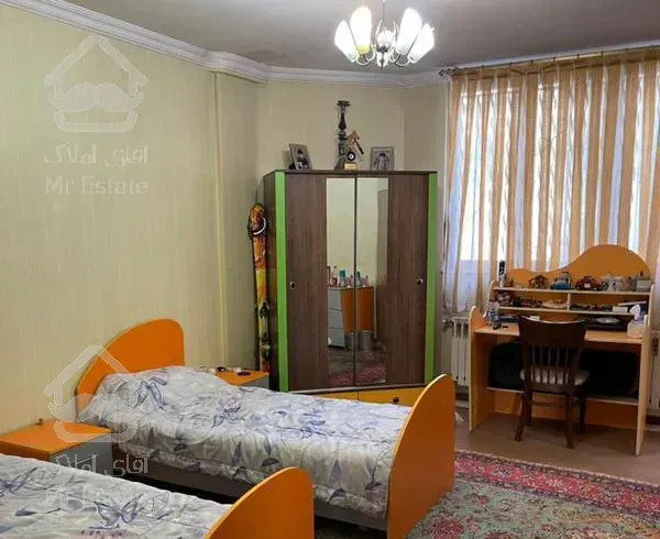 اپارتمان ۱۳۰ متری در ولیعصر فلکه تختی