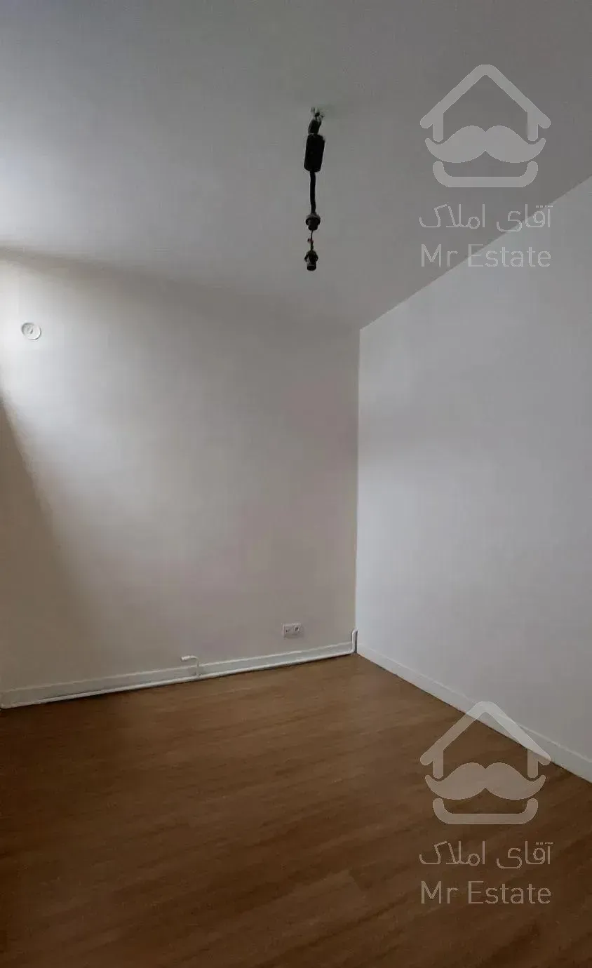 آپارتمان ۲۰۰ متر دربست دهکده المپیک