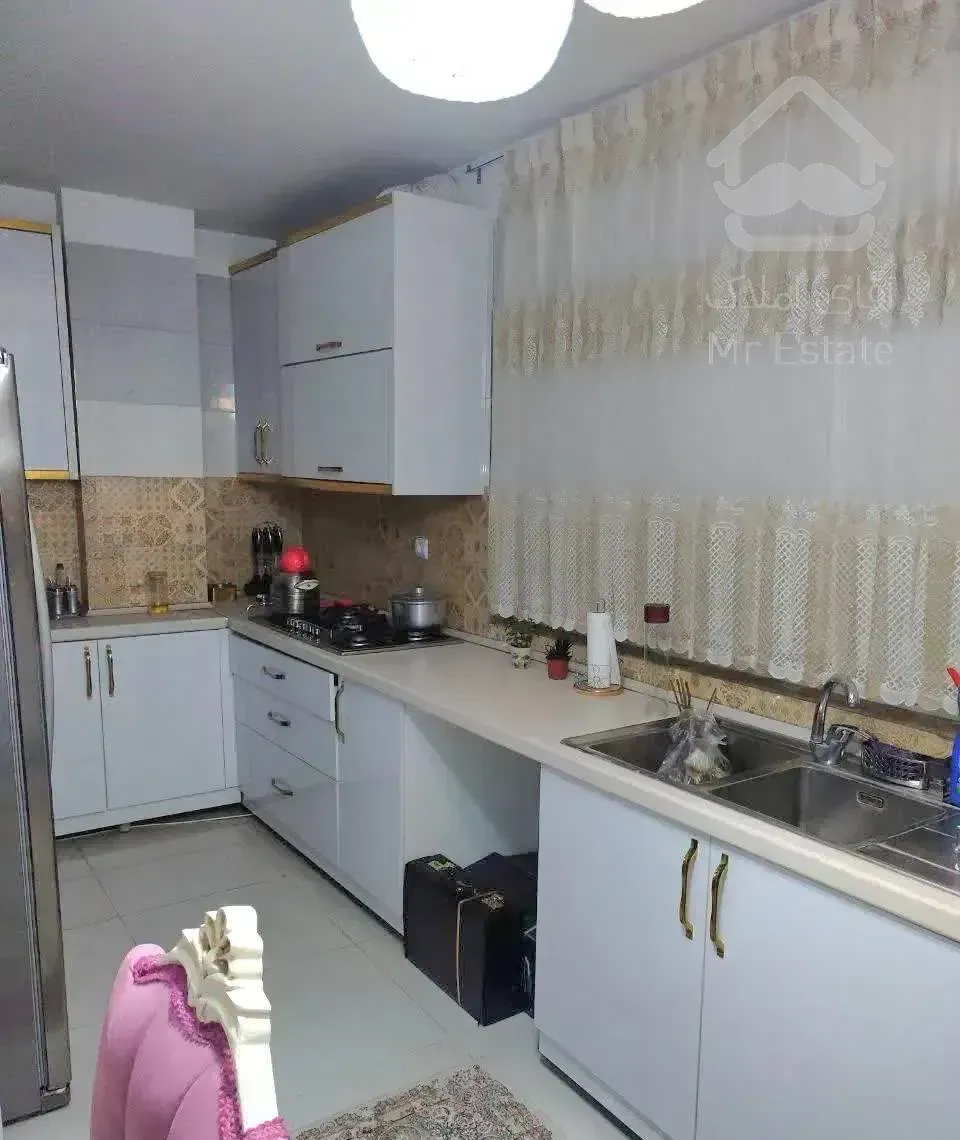 آپارتمان ۸۵ متر/ فول امکانات/ خوش نقشه/  دوخوابه