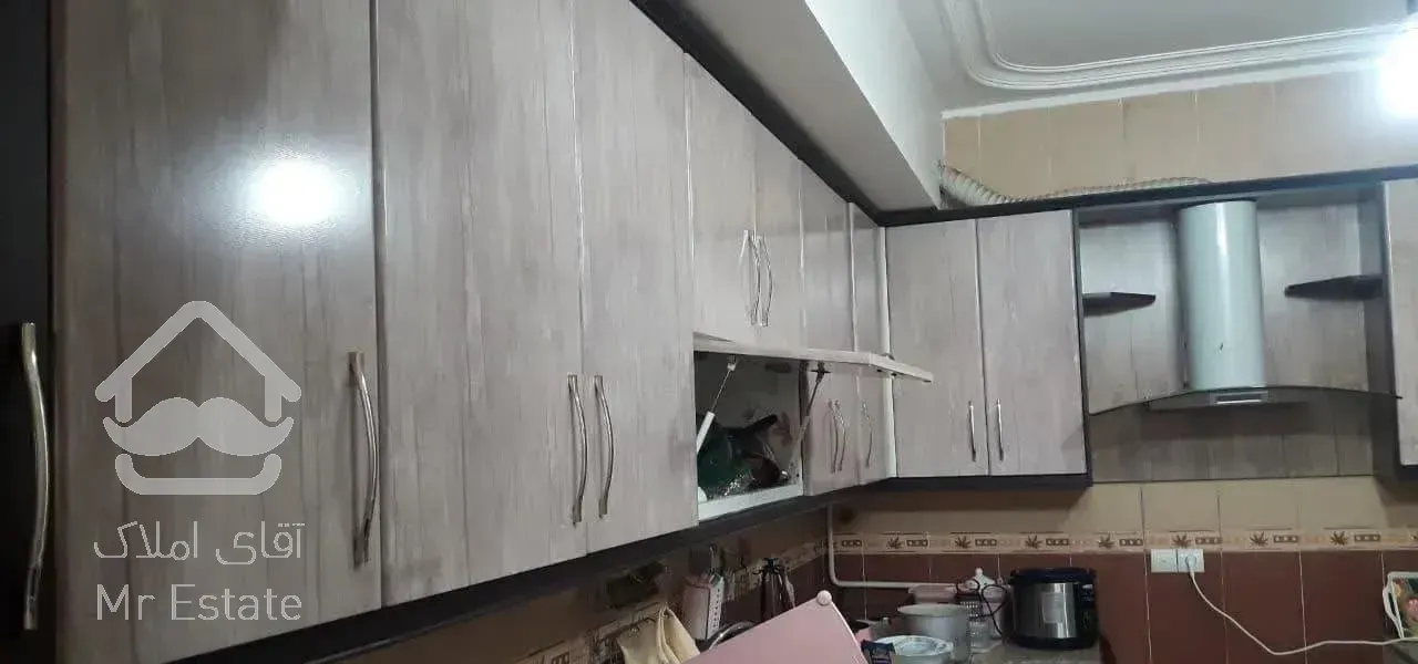 زیرزمین دو خوابه 100 متری در ابتدای هنرستان