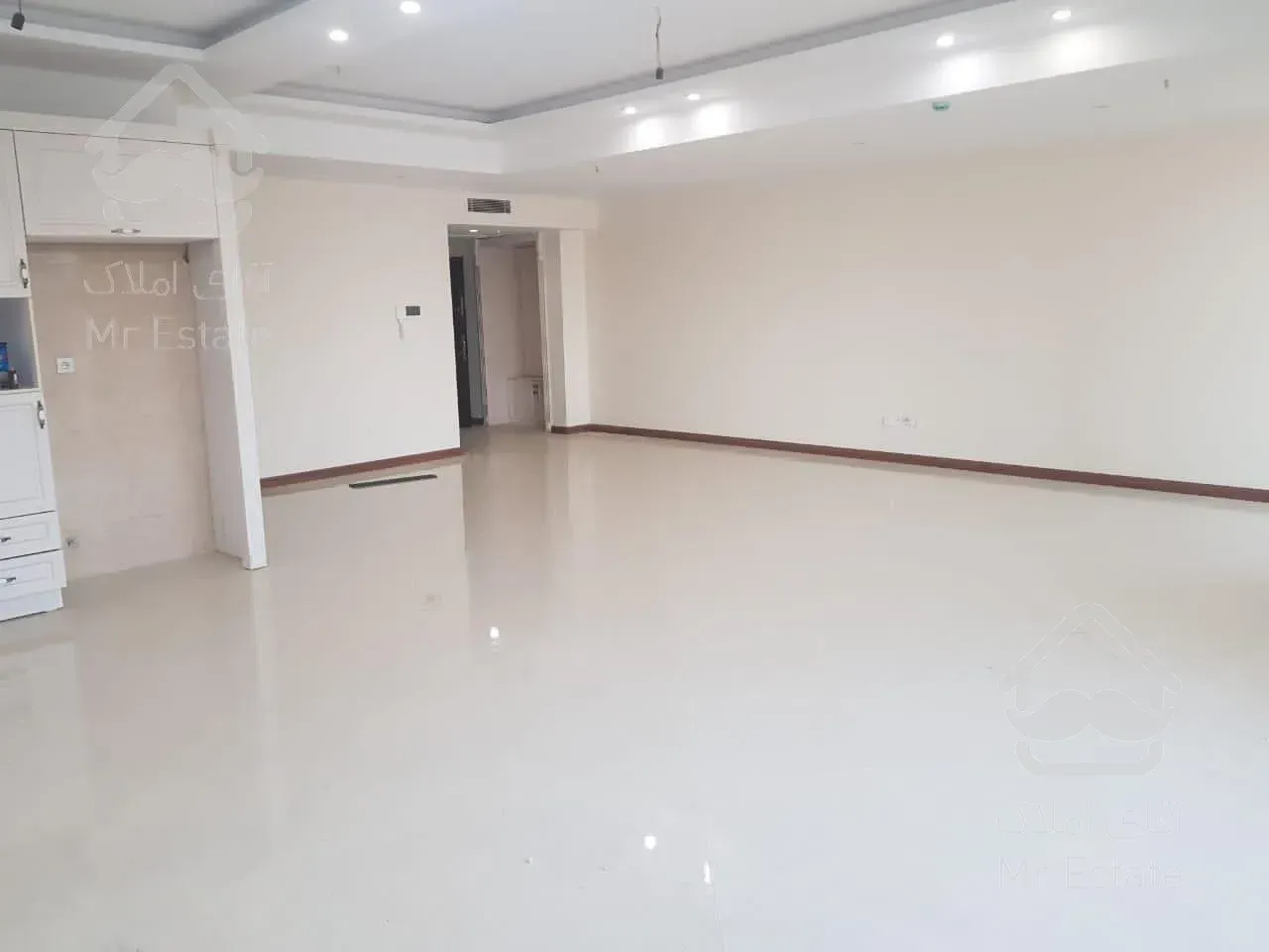 ۱۱۴ متر ویو ابدی دوبر نورگیر خوش نقشه