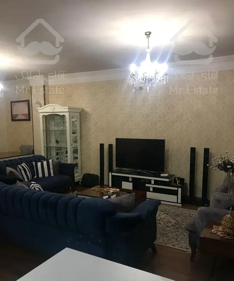 آپارتمان 82 متر دو خوابه