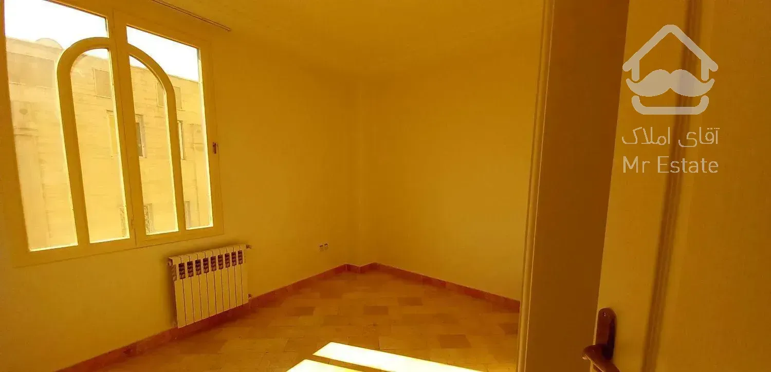 آپارتمان ۸۵متر/۲خواب/افتخاریان