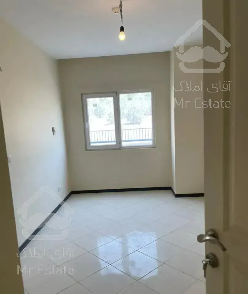 140 متر واحد فروشی در اردستانی