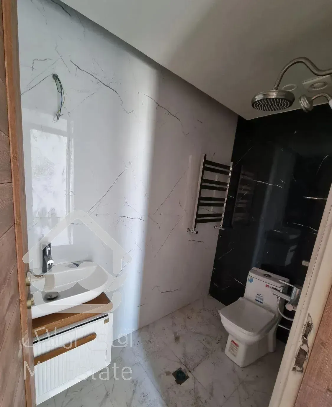 ۸۵ متر دو خواب نوساز سنایی