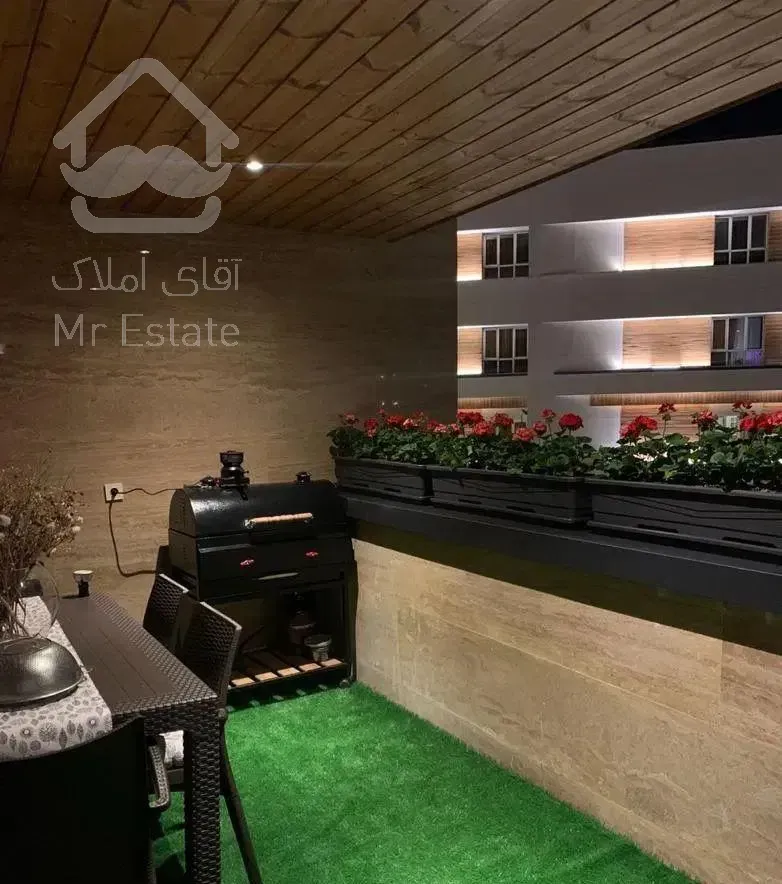 126متر +10متر تراس بلوار 24متری هتلینگ+مارکدار