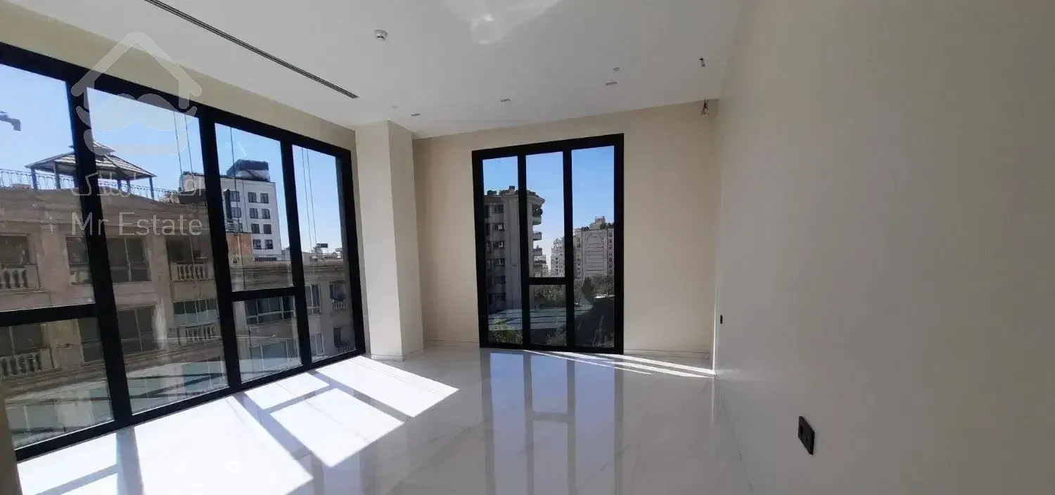 فروش آپارتمان ۳۸۰ متر(۴۰ متر سوئیت مجزا)