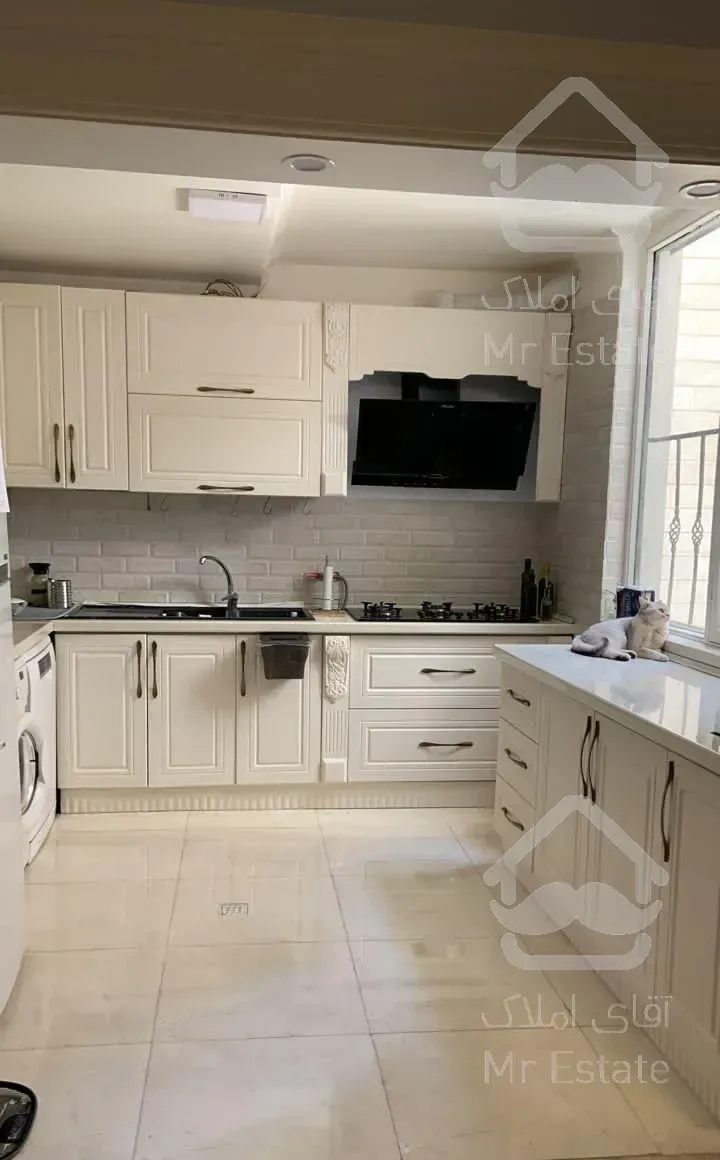 آپارتمان ۱۰۱ متری فول‌بازسازی در اوین درکه