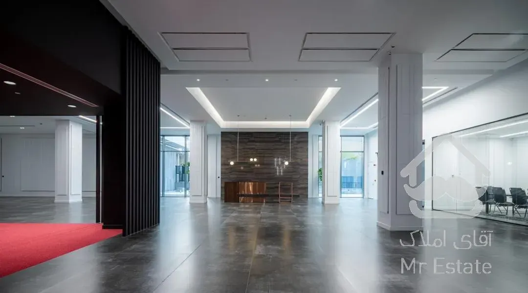 ۱۳۰متر/برج مجلل/پنجره ها قدی/ویو کل شهر تهران