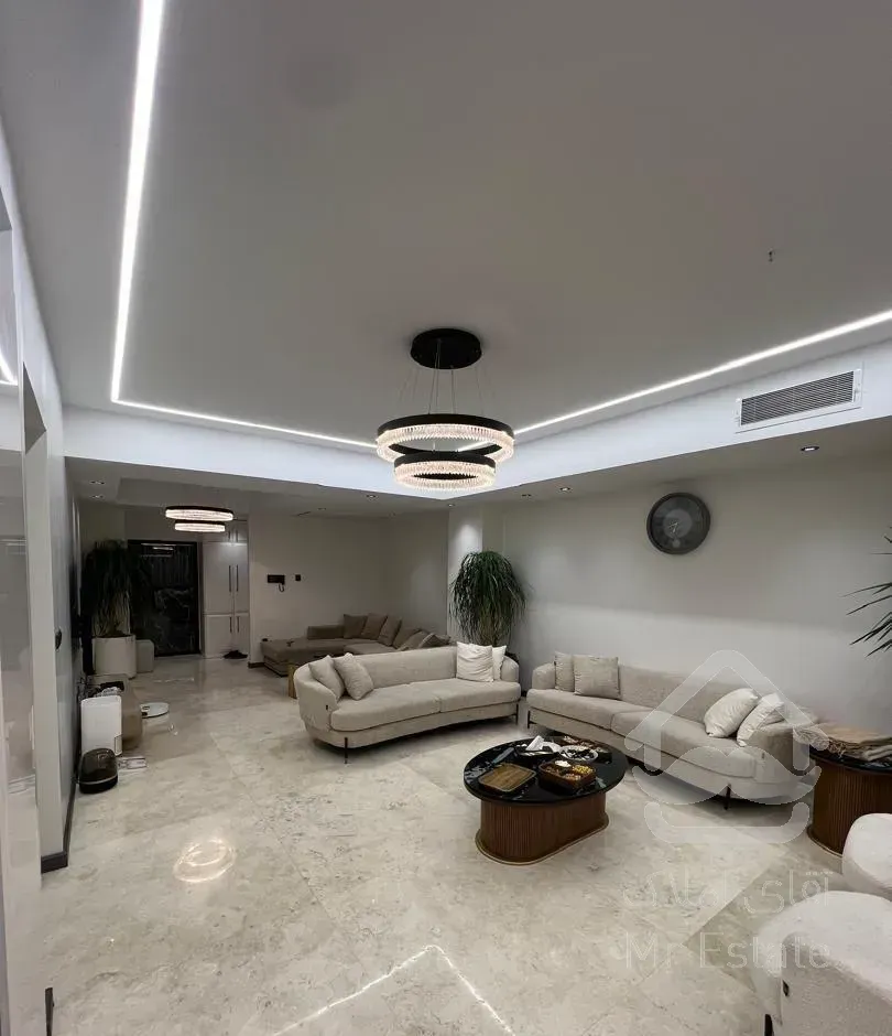 فروش آپارتمان ۱۶۰ متر/ ۳ خواب/۲پارکینگ/ اندرزگو