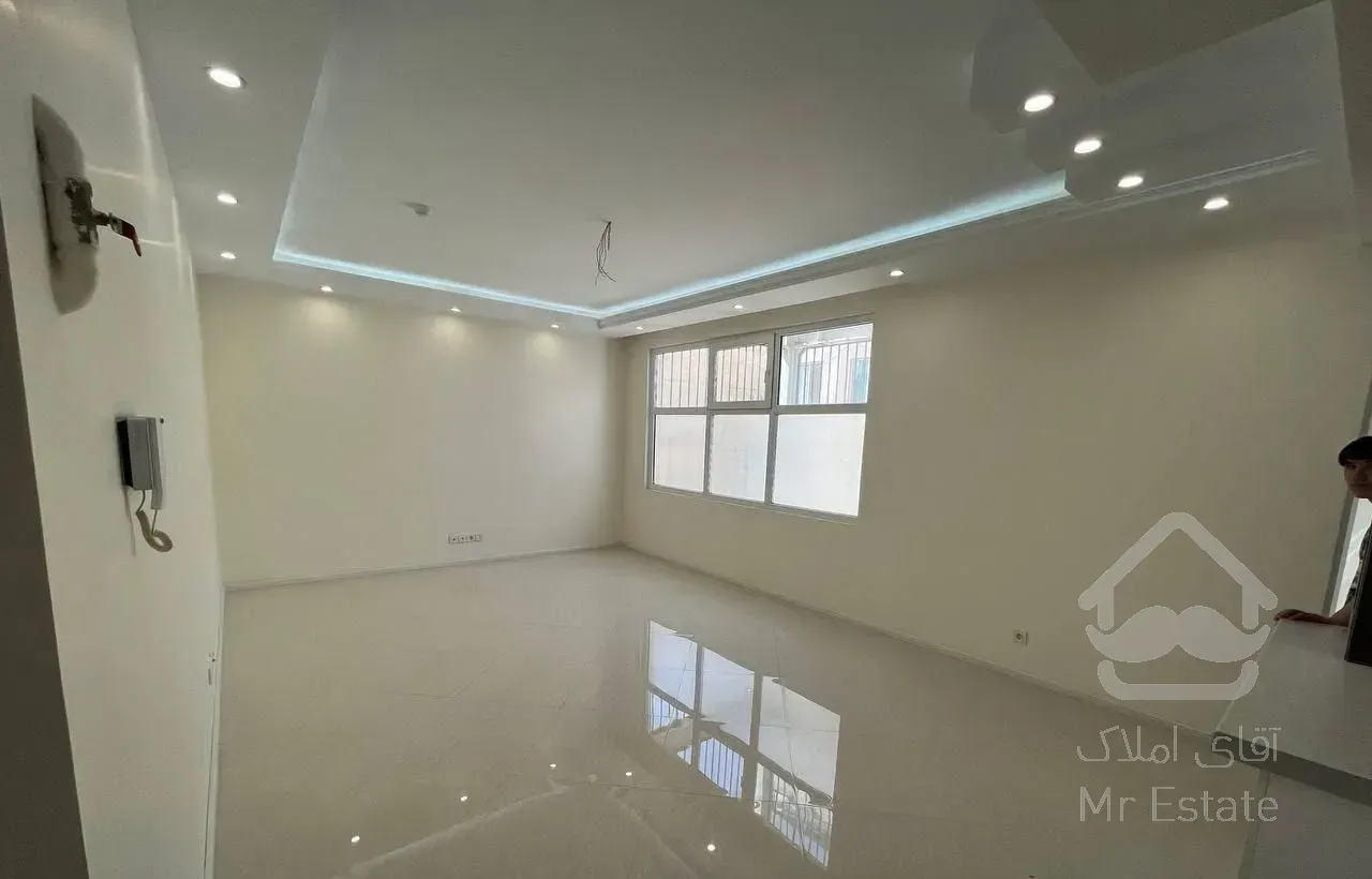 ۷۵متر.دو خواب .خ لارستان