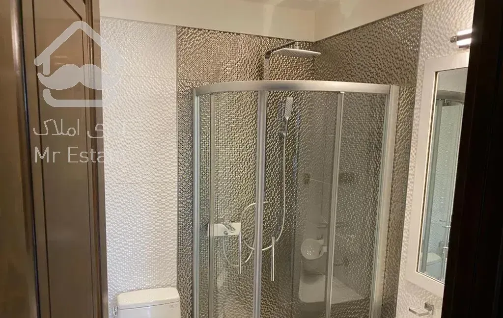 ۱۷۵ متر*۲ پارکینگ*لوکیشن تاپ