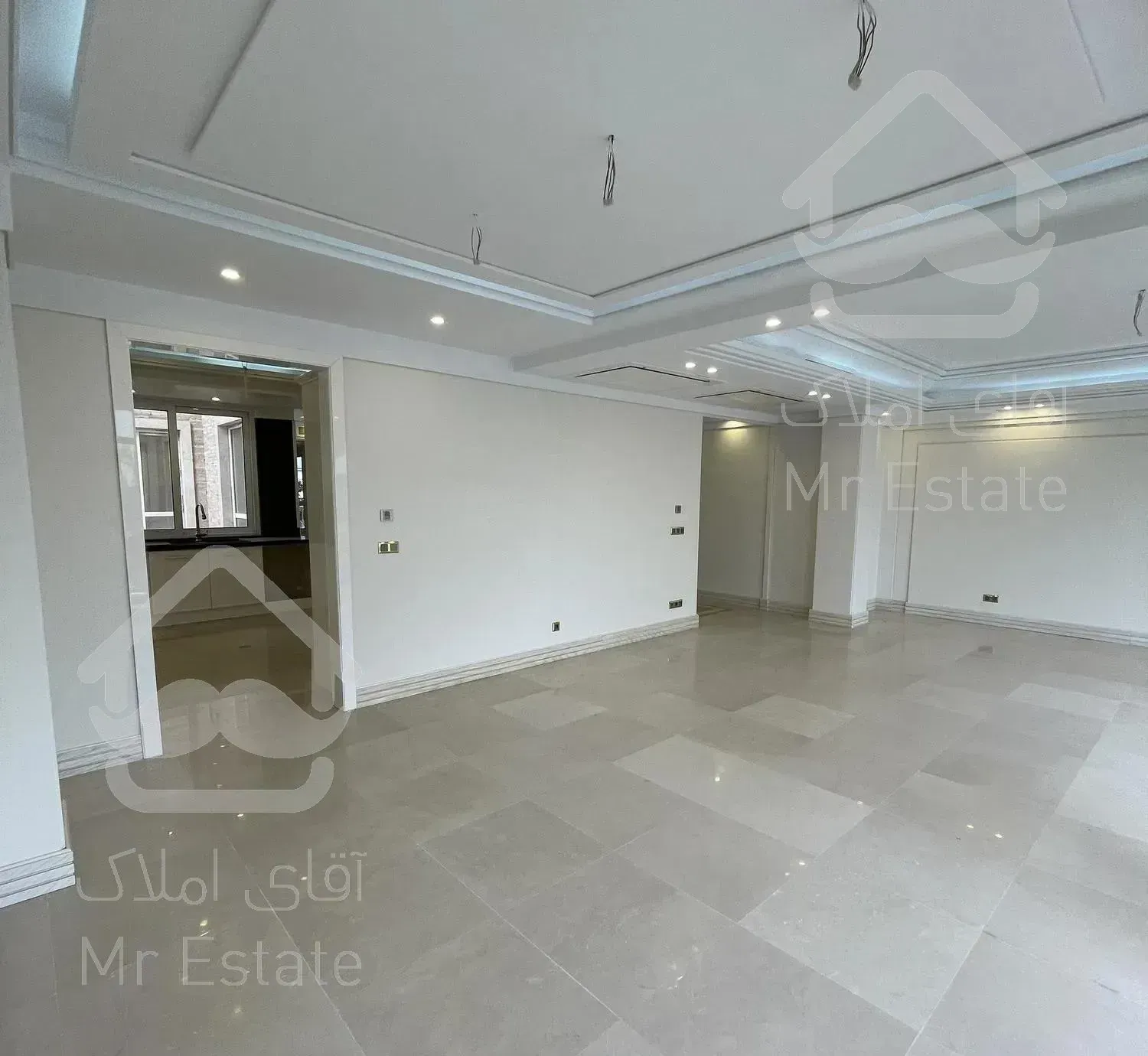 زعفرانیه - ۱۷۰متر (کلید نخورده)