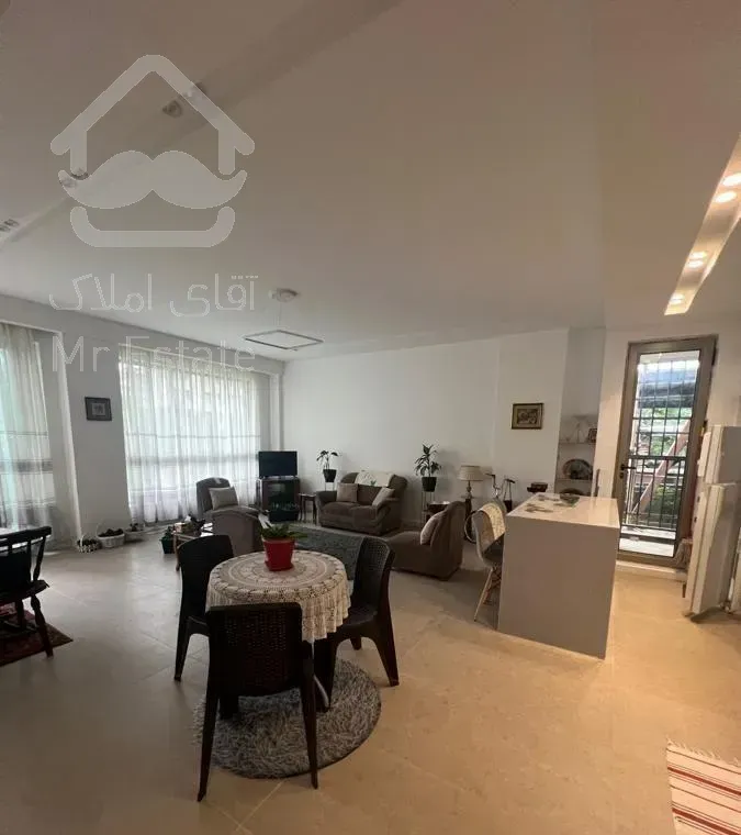 فروش واحد مدرن روبروی برج ها