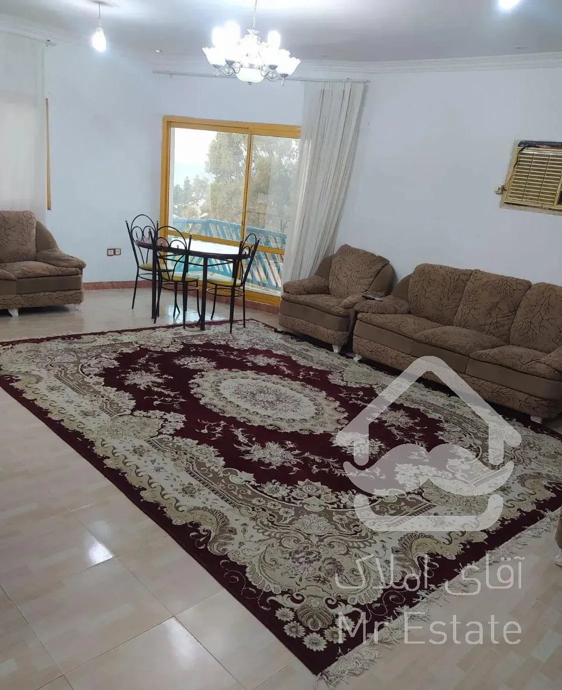 اجاره سوئیت 90 متری یک خوابه بالکن رو به دریا