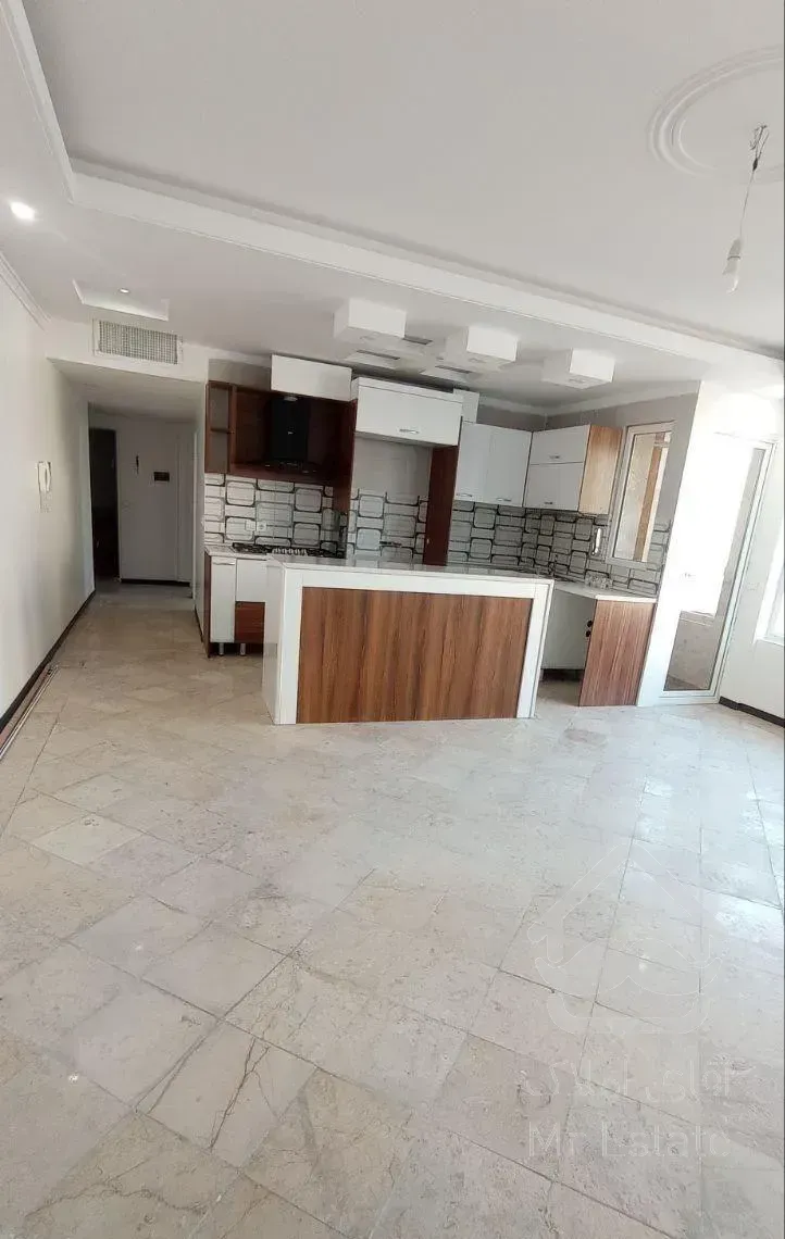 ۸۲ متر دو خواب فول پلیس افشار