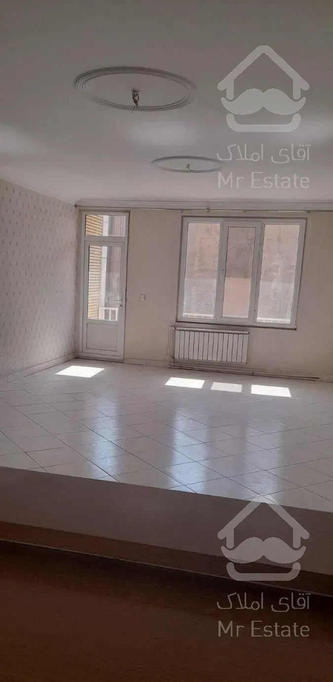 ۱۵۰ متر ۳ خوابه تک واحدی میدون فردوسی