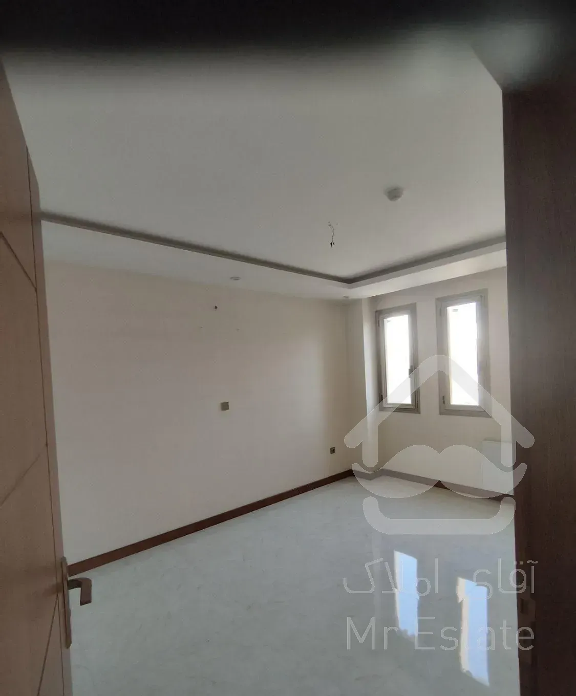 واحد ۱۷۷متری ۳خواب نوساز شیک خیابان فرسان