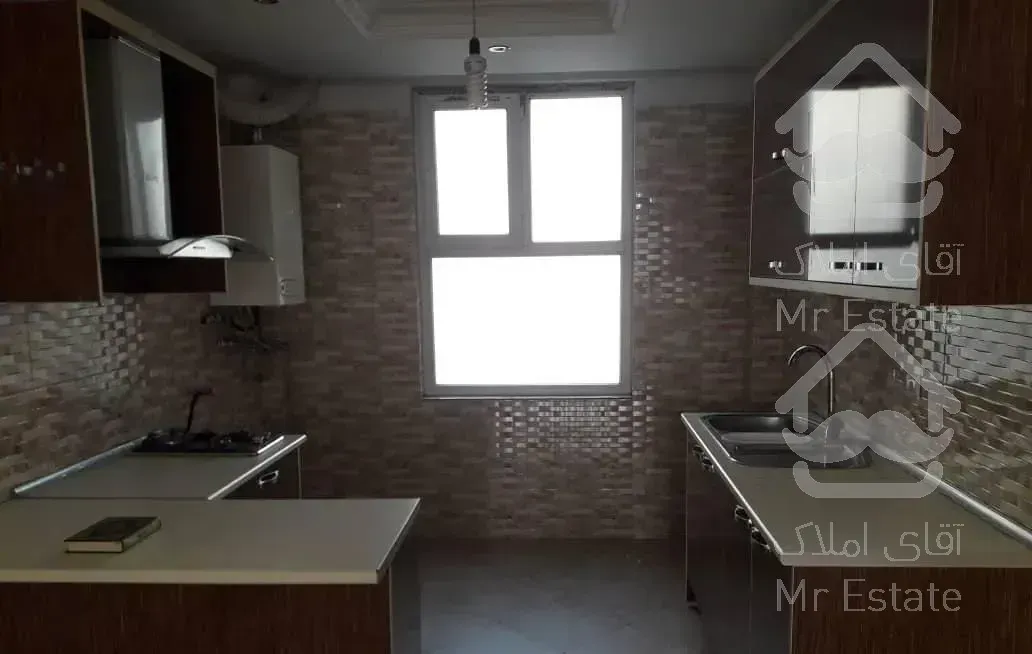 ۱۱۵ متر اداری شهرک راهن