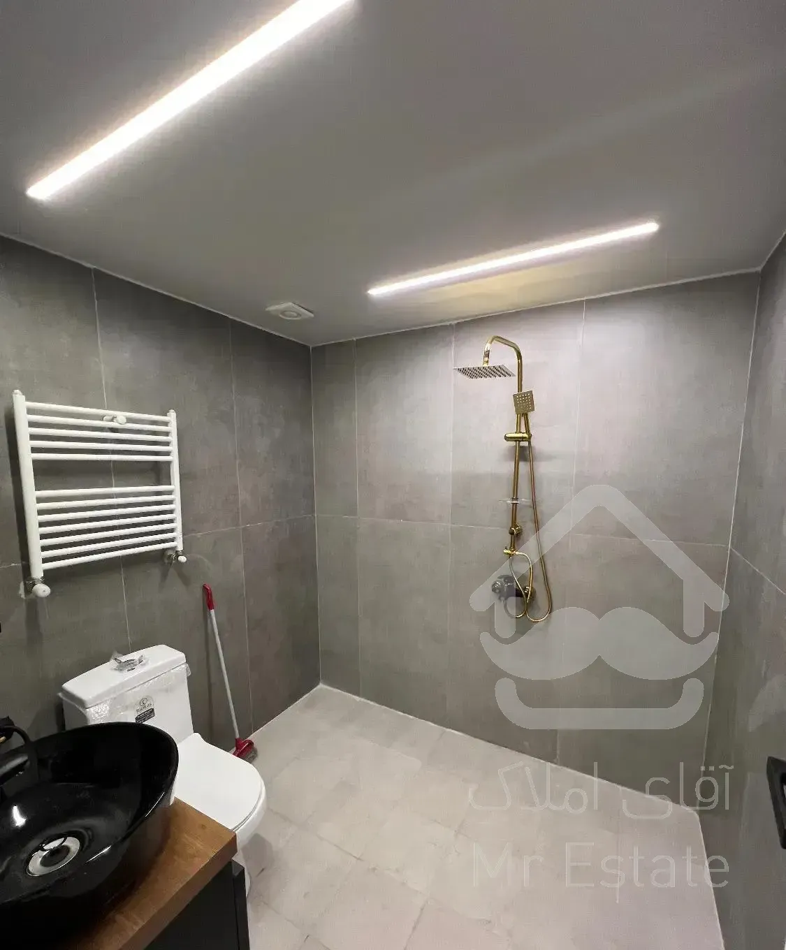 ۱۰۶مترخوش نور با پلانی بی نقص باز سازی شده پونک