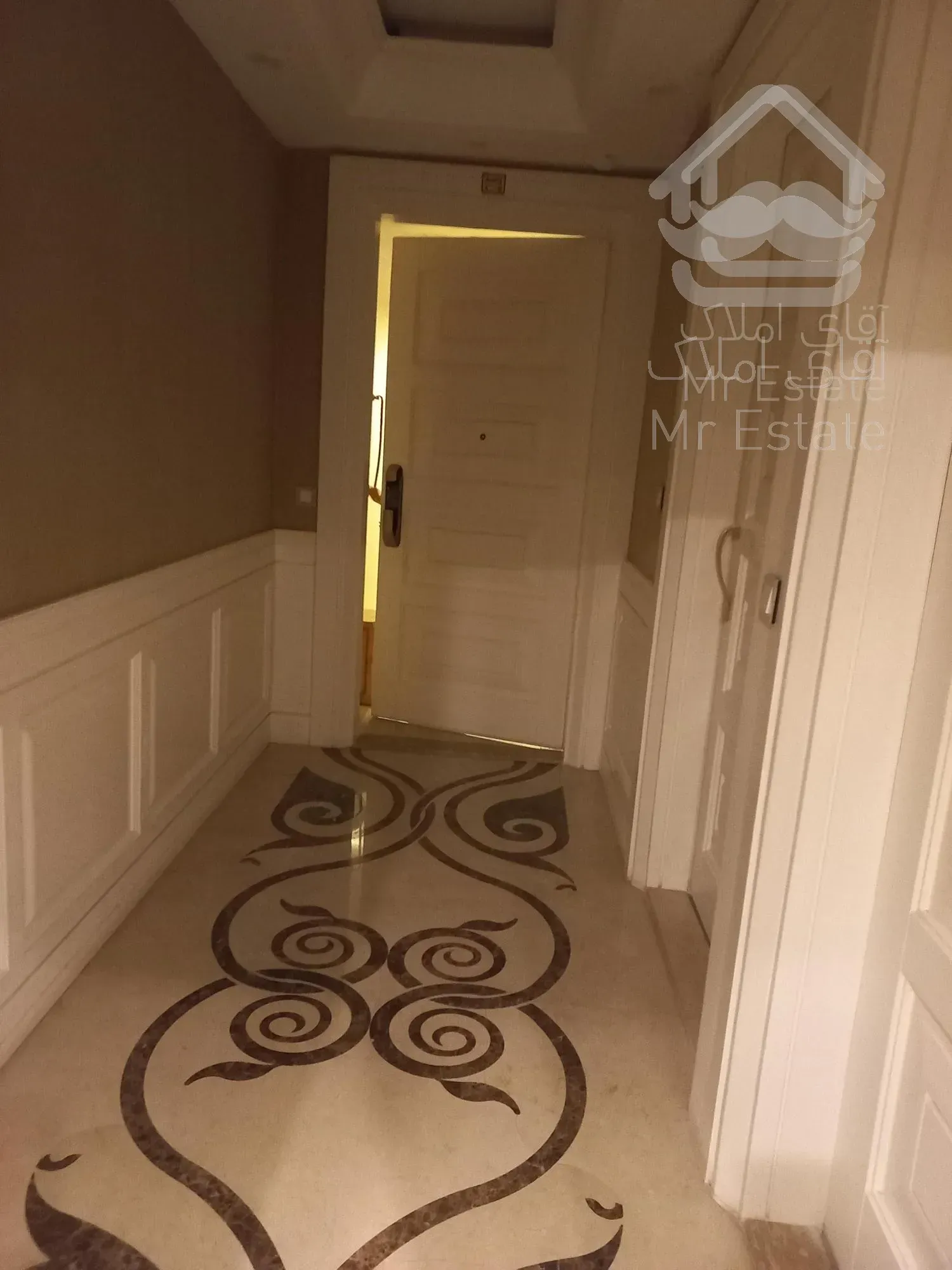 رهن واجاره اپارتمان 141متری در سعادت اباد