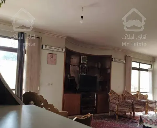 آپارتمان توحید میانی