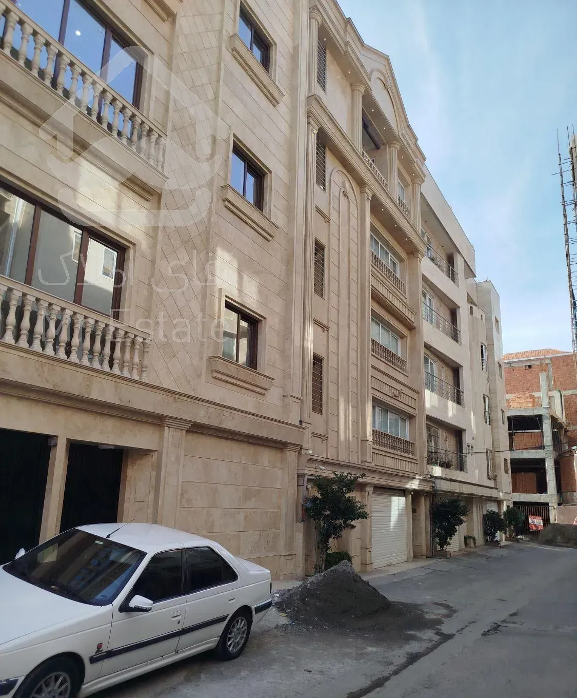 گل ۸بهترین لوکیشن با بهترین متریال