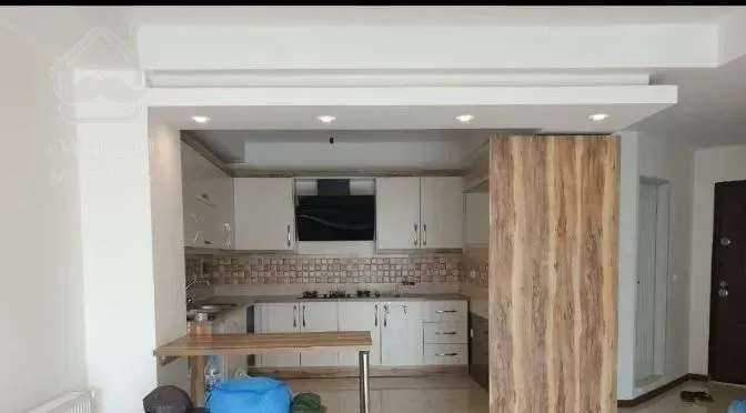 ۹۸ متر واحد در طالقانی/ ویو دار /کاسبی