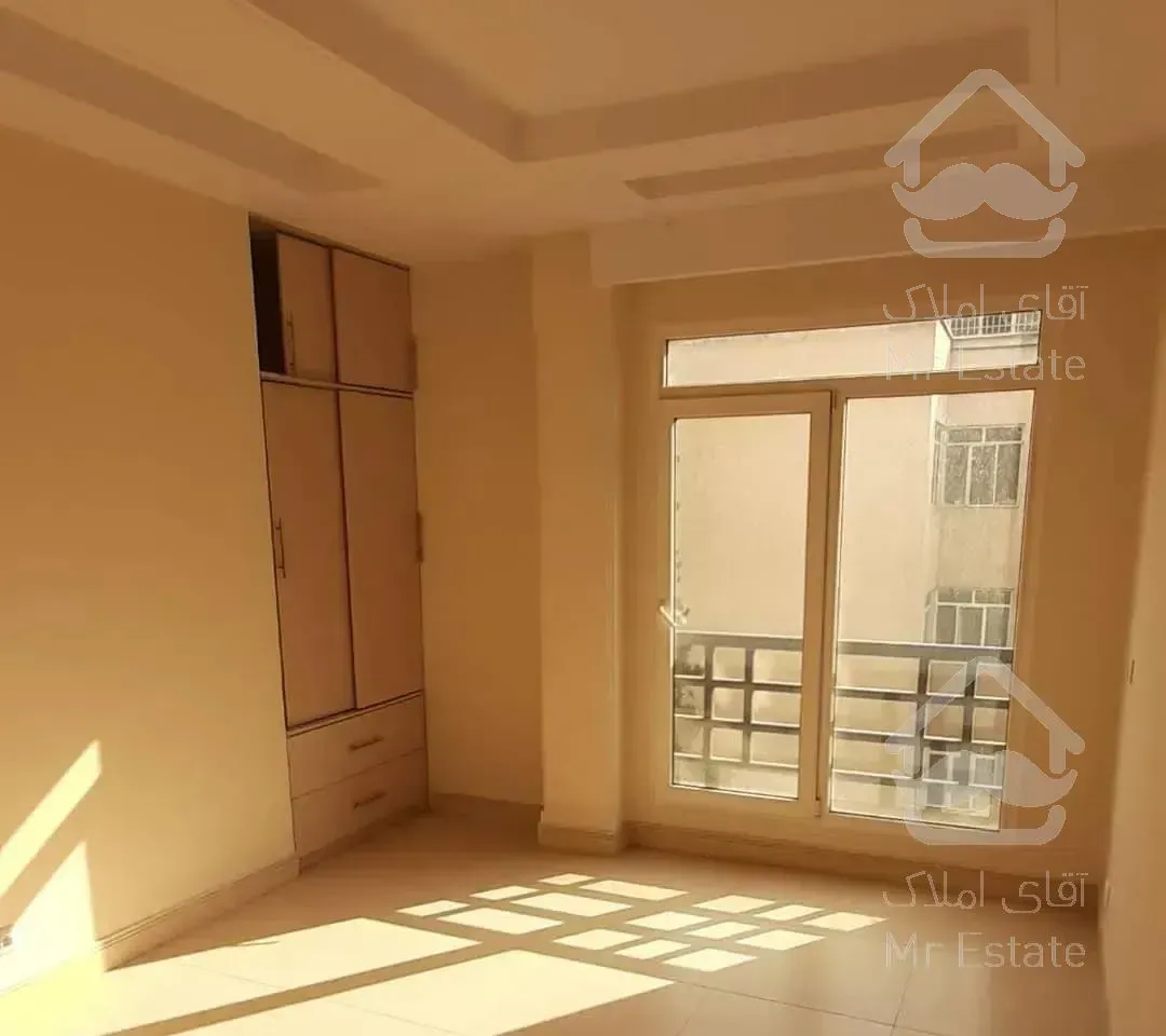 میرزای شیرازی / ۱۱۵ متر / دو خواب / فول