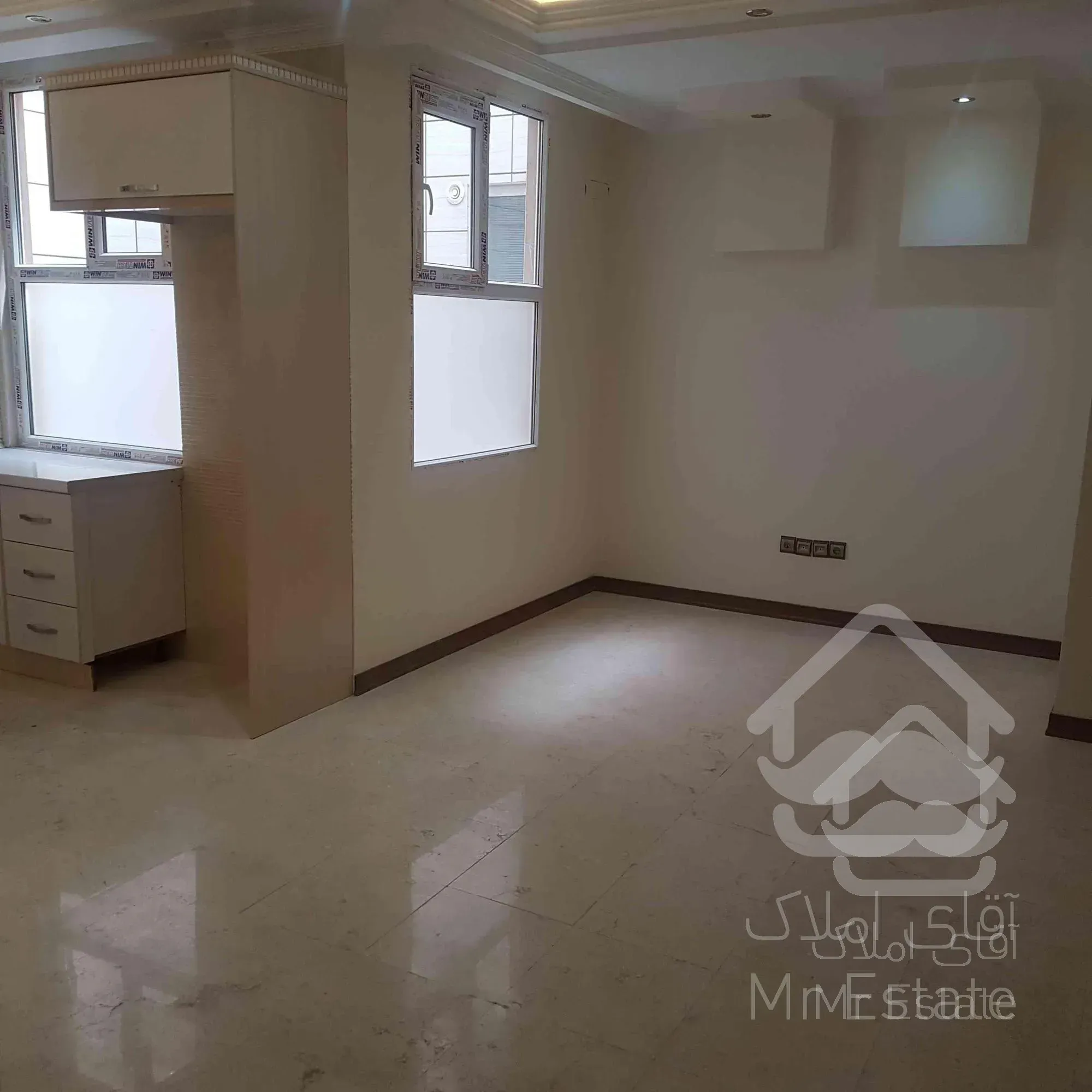 ۷۴ متر ۲خواب / کلید نخورده /آیت الله کاشانی