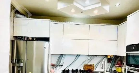 زارعی/ 65 متر/ تاپ لوکیشن/تک واحدی سالن پرده خور