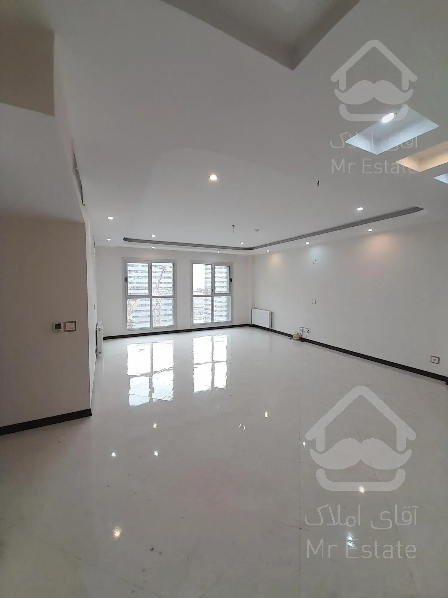 118متری 2 خواب دریاچه چیتگر