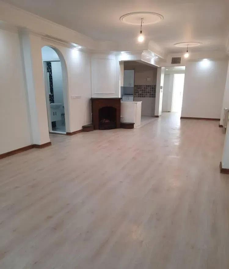 آپارتمان 110متری/دوخواب/حیاط اختصاصی