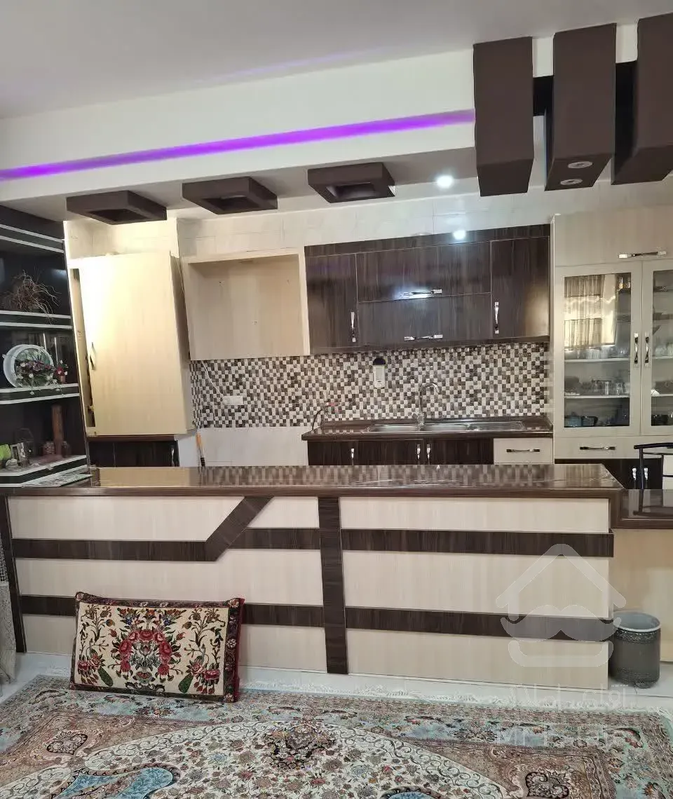 فروش آپارتمان لوکس و فول منظریه محله ۳۷