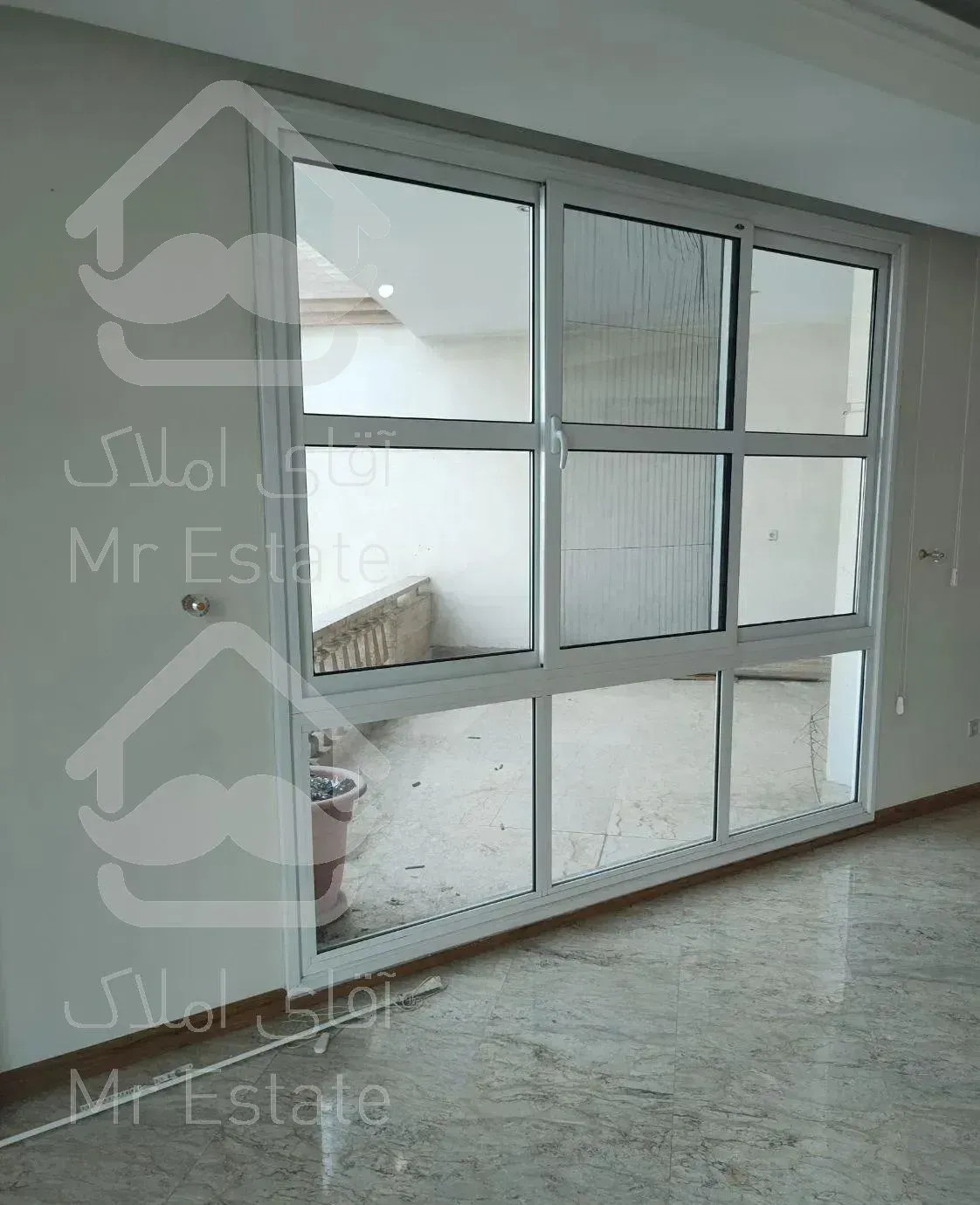 ۱۶۰ متر  حکمت