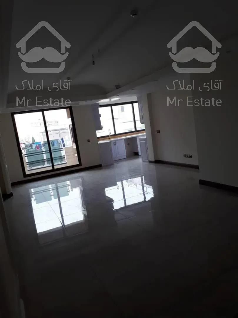 اپارتمان سه خواب تک واحدی ۱۳۵متر در بلوارفردوس شرق