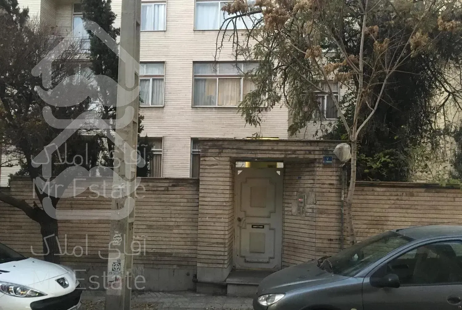 کلنگی ۳۲۰متری