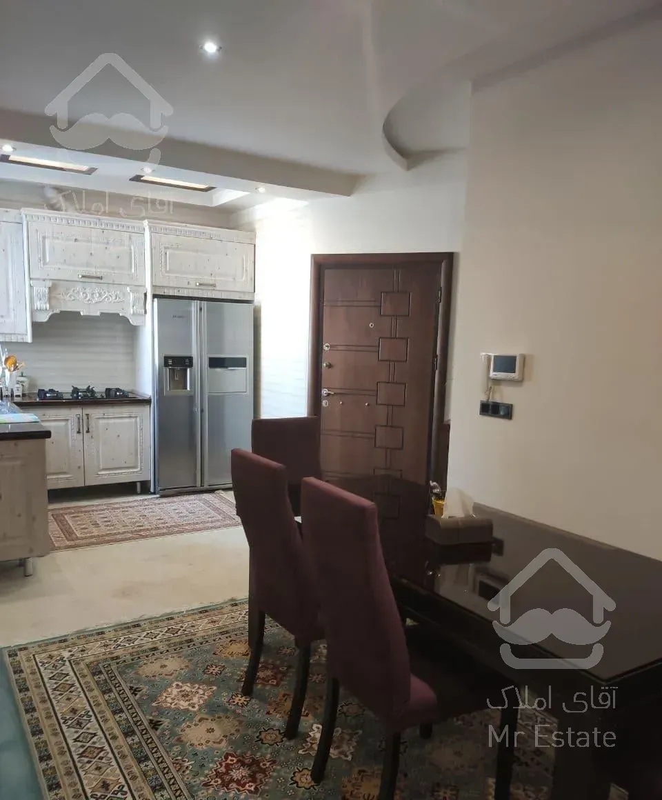 70 متری مجلل پاسداران