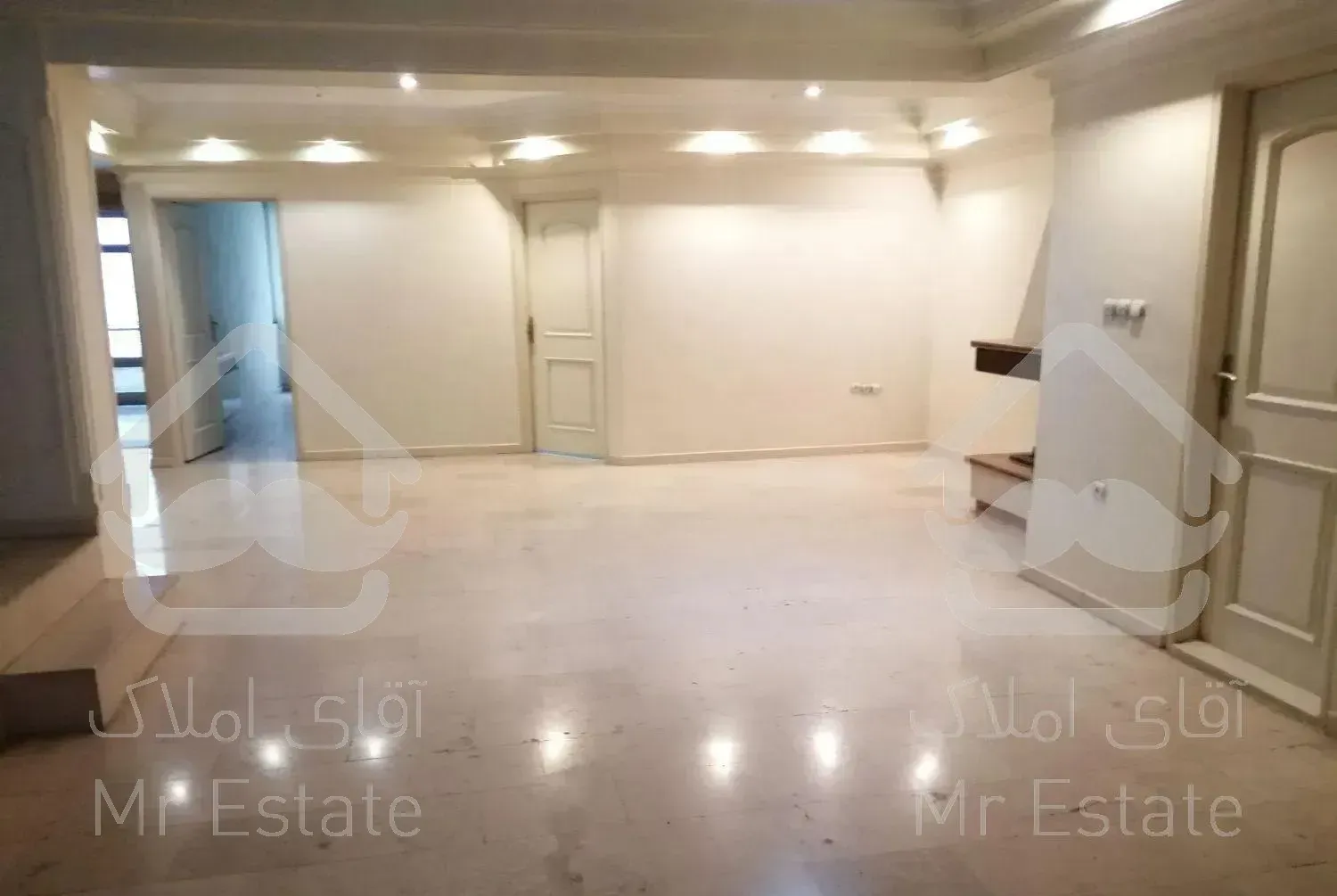 آپارتمان اندرزگو 140 متر