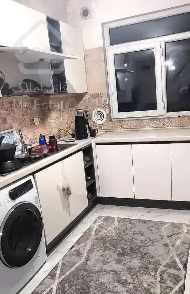 50 متری طبقه سوم از همکف