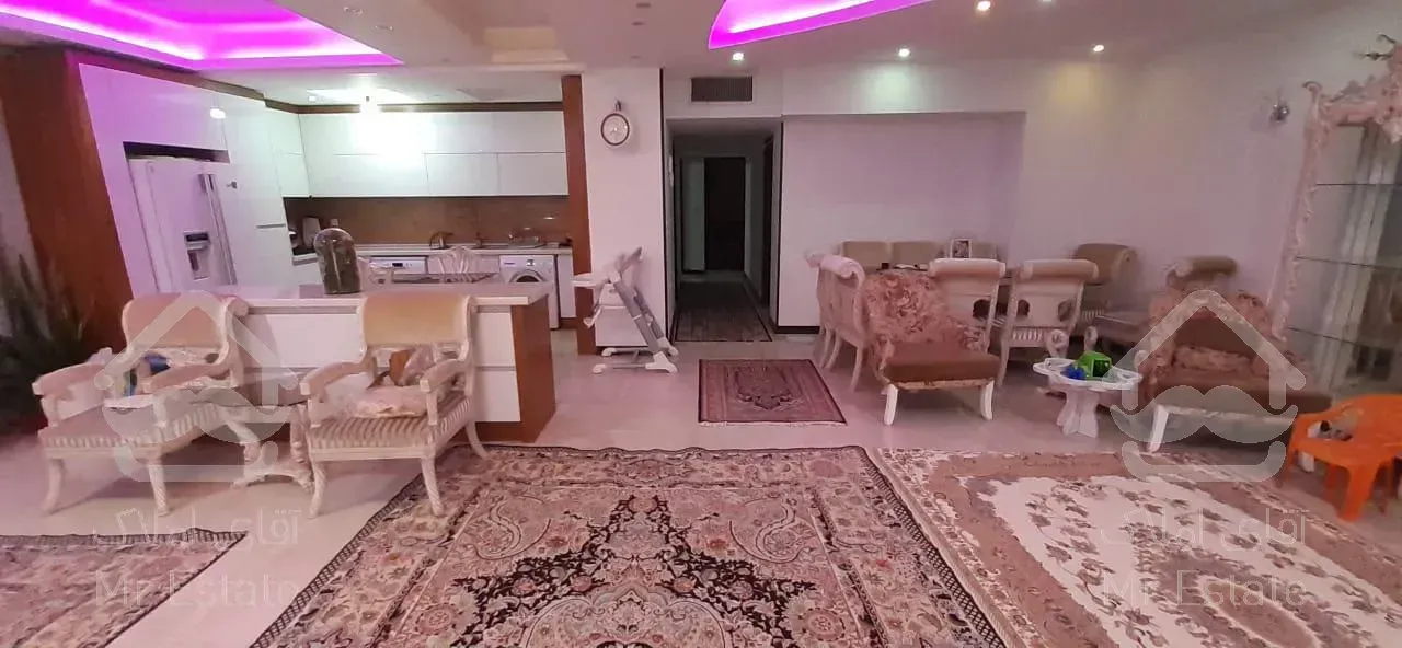 اپارتمان۱۵۰متری ۳خواب، قابل تبدیل، فول امکانات، خوش نقش،لوکیشن عالی